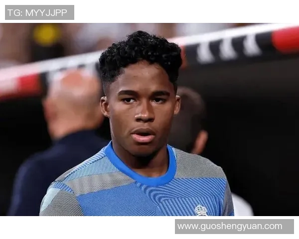 西媒报道恩德里克或冬窗离队里昂全力争取租借展开谈判