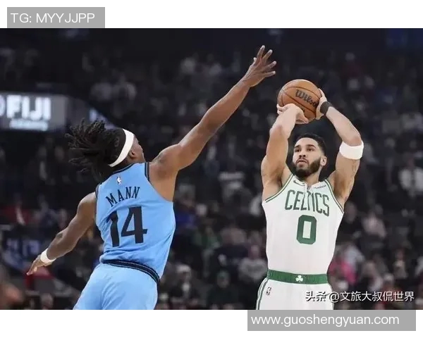 谢尔曼称赞塔图姆在训练与生活中给予球队极大支持展现领袖风范