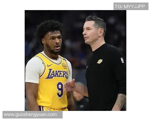 雷迪克谈老詹连续上双纪录终止表示欣慰期待新话题的出现 雷迪克谈老詹连续上双纪录终止表示欣慰期待新话题的出现