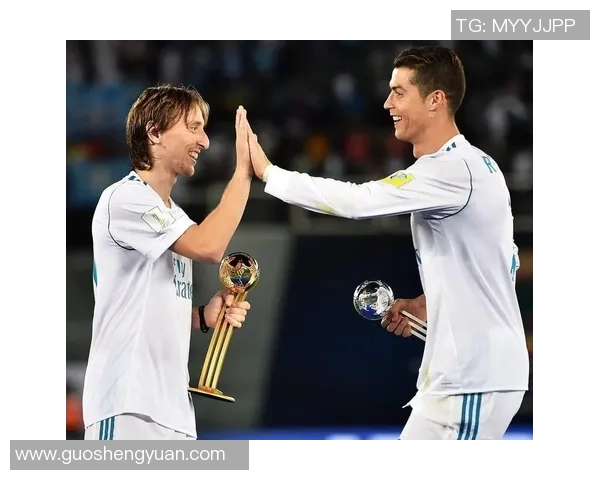 孔特拉谈米兰德比平衡局势强调莫德里奇不可或缺的价值 孔特拉谈米兰德比平衡局势强调莫德里奇不可或缺的价值