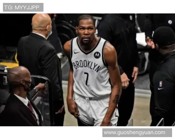 梅西与穆赫塔尔赛后互换球衣引发热议光膀子成新潮流 梅西与穆赫塔尔赛后互换球衣引发热议光膀子成新潮流