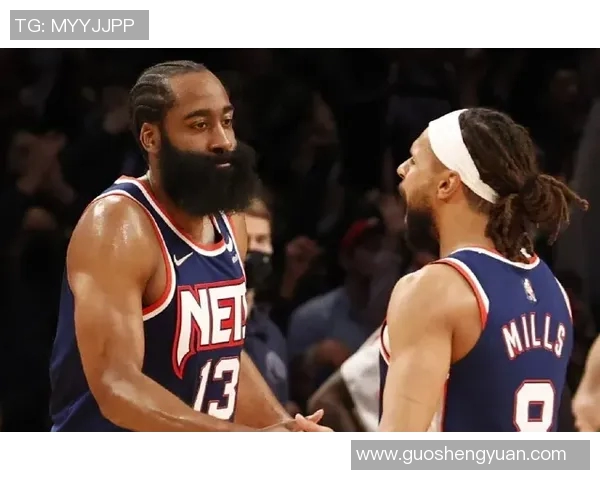 赵四怒斥小波特抢球不成反被队友怒喷迈克真是气炸了